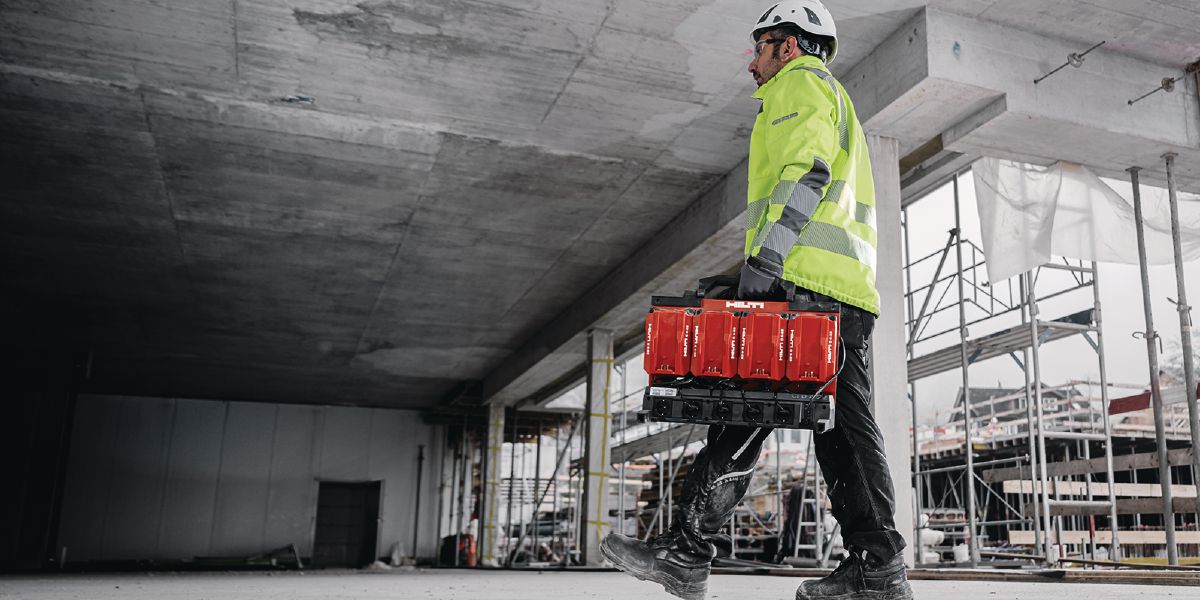 Cropped application picture of the CI D 4-22 Charging Dock