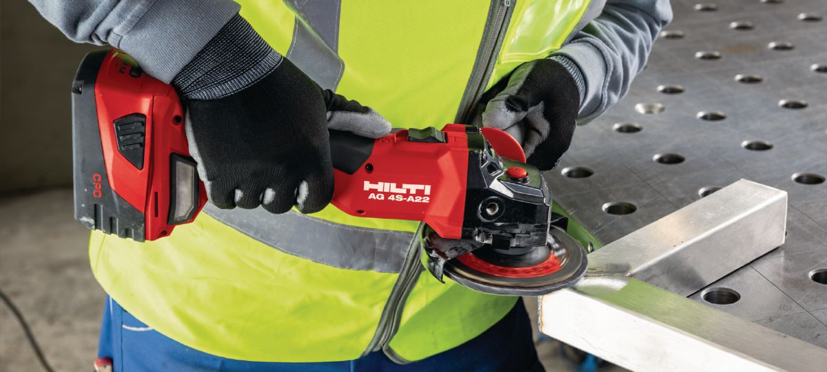 Hilti AG4S-22-100P2/5.2Ah コンボ s-l1200.jpg