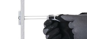 Bulloni Di Serraggio Nelle Cerniere Delle Porte Degli Scaffali Piani Per Assemblatore Handyman Stringe Le Viti Sulle Dei Mobili Da 202283562