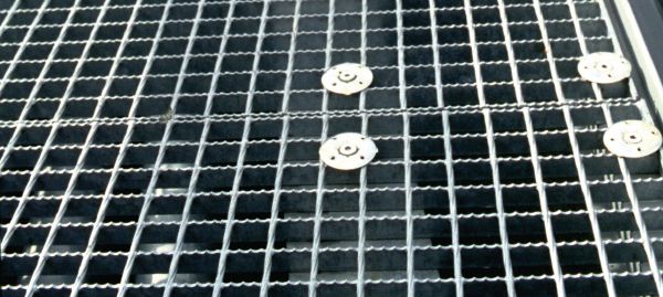 X-FCM-F Grating fastener disc (duplex coated) - Fastening elements