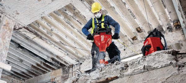 【中古】ヒルティ HILTI TE700-AVR01 電動ハンマ ケース・ビット付き【ハンズクラフト佐賀】 Yahoo!オークション - 「te700-avr」の落札相場・落札価格