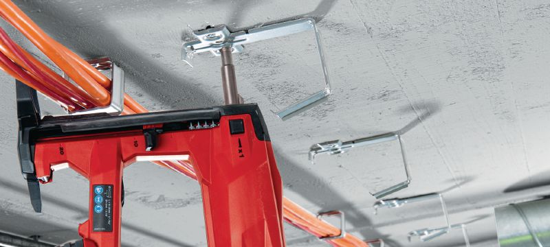 HILTI Bolzenschußgerät DX 450 mit Zubehör im Koffer