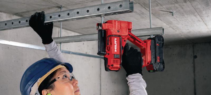全ネジカッター STR 4-22 充電式寸切ボルトカッター - 切断工具 - Hilti Japan
