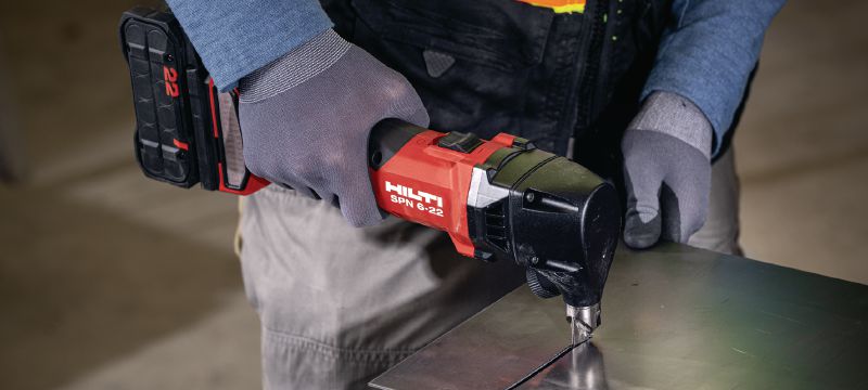SPN 6-22 CN 充電式ニブラー - その他充電工具 - Hilti Japan SPN 6-22 CN 充電式ニブラー - その他充電工具 - Hilti Japan